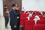 The Dean of the College of Medicine Inspects the Progress of the Second-Round Examinations for Undergraduate Studies